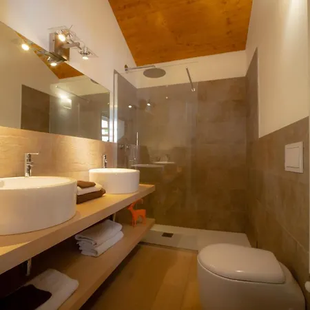 Alta Luce Mountain Lägenhetshotell Gressoney-la-Trinité