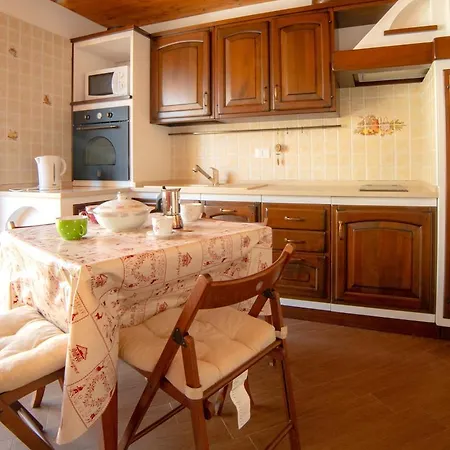 Lägenhetshotell Alta Luce Mountain