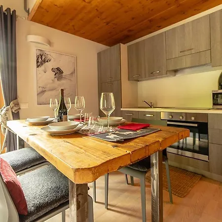 Alta Luce Mountain Lägenhetshotell Gressoney-la-Trinité