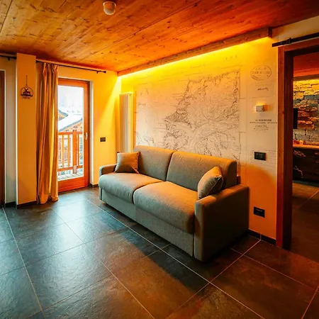 מלון דירות Alta Luce Mountain Gressoney-la-Trinité