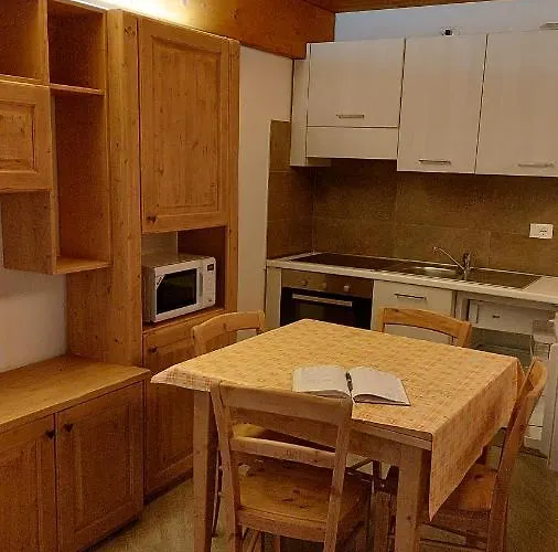 Aparthotel Alta Luce Mountain Gressoney-la-Trinité